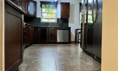 ALQUILER CASA CLAYTON