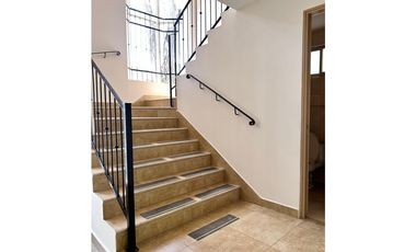 ALQUILER CASA CLAYTON