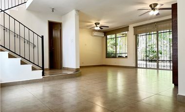 ALQUILER CASA CLAYTON