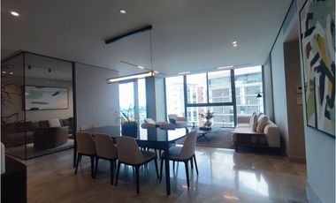 The Ivy Santa María