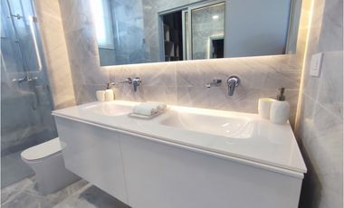 The Ivy Santa María