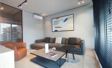 The Ivy Santa María