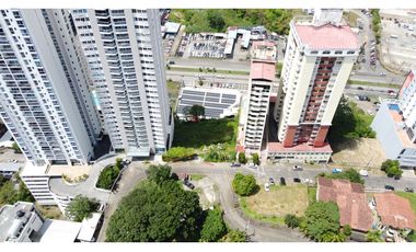 Se Vende Terreno en Villa de las Fuentes