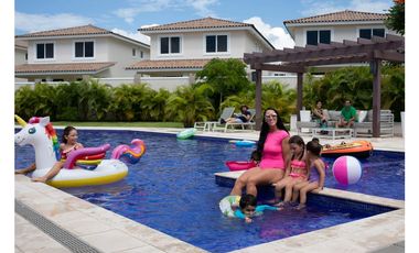 Bosques del Pacifico en Panama Pacifico