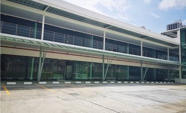 Se Vende Local Comercial en Condado del Rey