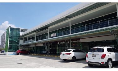 Se Vende Local Comercial en Condado del Rey