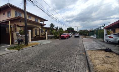Se Vende Casa en Villa Cáceres