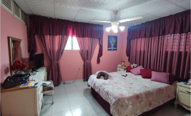 Se Vende Casa en Villa Cáceres