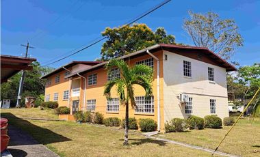 Edificio en Clayton