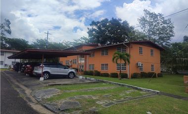 Edificio en Clayton