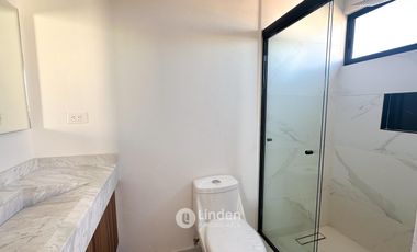 CASAS PERSONALIZADAS EN PREVENTAEN FRACCIONAMIENTO ALTANA, Cerca de Plaza San Diego