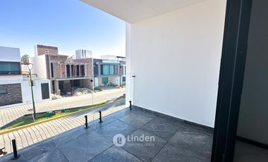 CASAS PERSONALIZADAS EN PREVENTAEN FRACCIONAMIENTO ALTANA, Cerca de Plaza San Diego