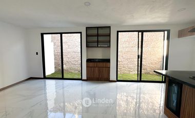 CASAS PERSONALIZADAS EN PREVENTAEN FRACCIONAMIENTO ALTANA, Cerca de Plaza San Diego