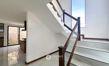 CASAS PERSONALIZADAS EN PREVENTAEN FRACCIONAMIENTO ALTANA, Cerca de Plaza San Diego