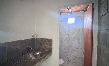 VENTA DE DOS GALPONES ZONA LEBENSOHN