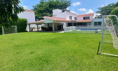 Casa en Fraccionamiento Kloster Sumiya