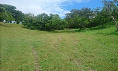 Se vende terreno en Punta Barco