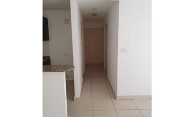 VENDO APARTAMENTO CONDADO DEL REY