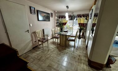 CASA DE 5 AMBIENTES JOSE C PAZ