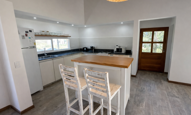 CASA EN VENTA EN COSTA ESMERALDA - ECUESTRE 250