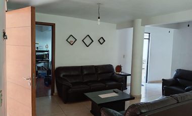 Casa en Fraccionamiento España, Aguascalientes.