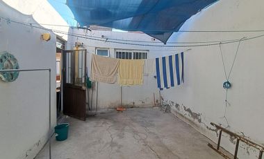 Casa en Fraccionamiento España, Aguascalientes.