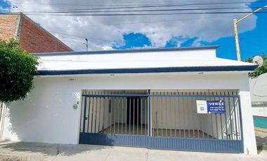 Casa en Fraccionamiento España, Aguascalientes.