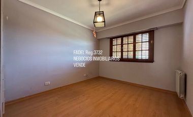 Colinas de Peralta Ramos Chalet 5 ambientes s/2 lotes