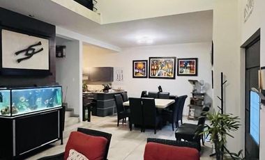 Casa en Fraccionamiento Lomas de Cuernavaca