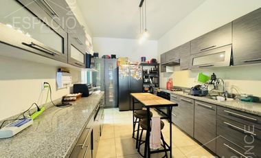 Casa en Fraccionamiento Lomas de Cuernavaca