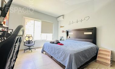 Casa en Fraccionamiento Lomas de Cuernavaca