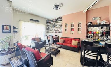 Casa en Fraccionamiento Lomas de Cuernavaca