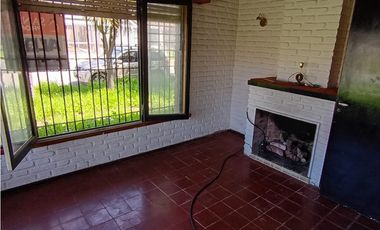 Casa  en punta Mogotes 4 ambientes