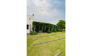 VENTA CASA EN BARRIO CERRADO ARROYO DULCE APTO CREDITO HIPOTECARIO