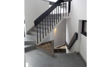 VENDO CASA SAN FRANCISCO