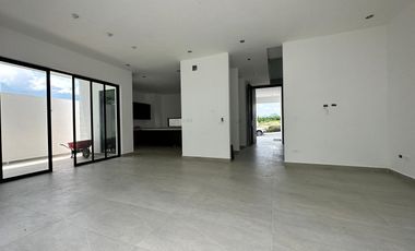 Casa en  Venta en Pedregal de la Montaña