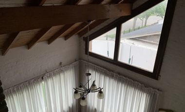 Chalet  5 ambientes - Patio - Parrilla - Parque - En lo mejor del Barrio Colinas Bajas de Peralta Ramos