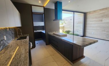 Casa en  Venta Altozano Fraccionamiento privado con Caseta de Vigilancia