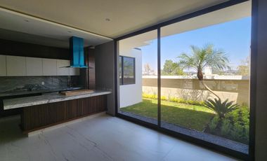 Casa en  Venta Altozano Fraccionamiento privado con Caseta de Vigilancia