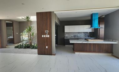 Casa en  Venta Altozano Fraccionamiento privado con Caseta de Vigilancia