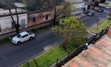 Altos de Ituzaigo 3 dormitorios con cochera Impecable.