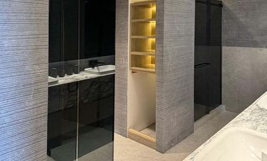 Departamento en Venta en el Piso 28 en Av. Vista Real , Interlomas. V