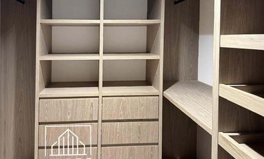 Departamento en Venta en el Piso 28 en Av. Vista Real , Interlomas. V