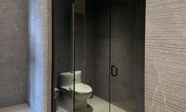 Departamento en Venta en el Piso 28 en Av. Vista Real , Interlomas. V