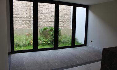 Casa en VENTA Parque Isla Blanca Lomas de Angelópolis Cholula Puebla.