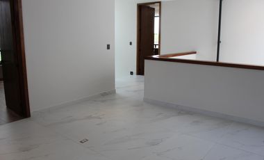 Casa en VENTA Parque Isla Blanca Lomas de Angelópolis Cholula Puebla.