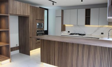 Casa en VENTA Parque Isla Blanca Lomas de Angelópolis Cholula Puebla.