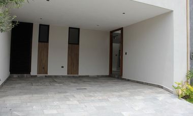 Casa en VENTA Parque Isla Blanca Lomas de Angelópolis Cholula Puebla.