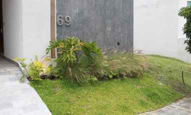 Casa en VENTA Parque Isla Blanca Lomas de Angelópolis Cholula Puebla.