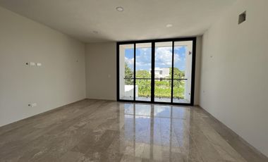 Casa en venta en Mérida de 4 recámaras ENTREGA INMEDIATA